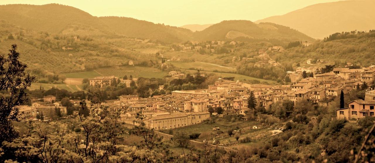 Palazzo Sant'Angelo Spoleto Exterior foto
